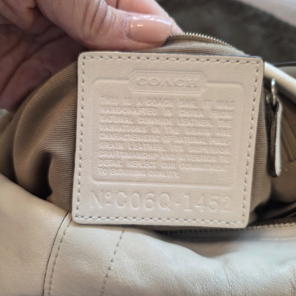 Vintage Coach Soho Slim Duffle 1452 White Leather & Silver Hardware + Wallet - Picture 12 of 16